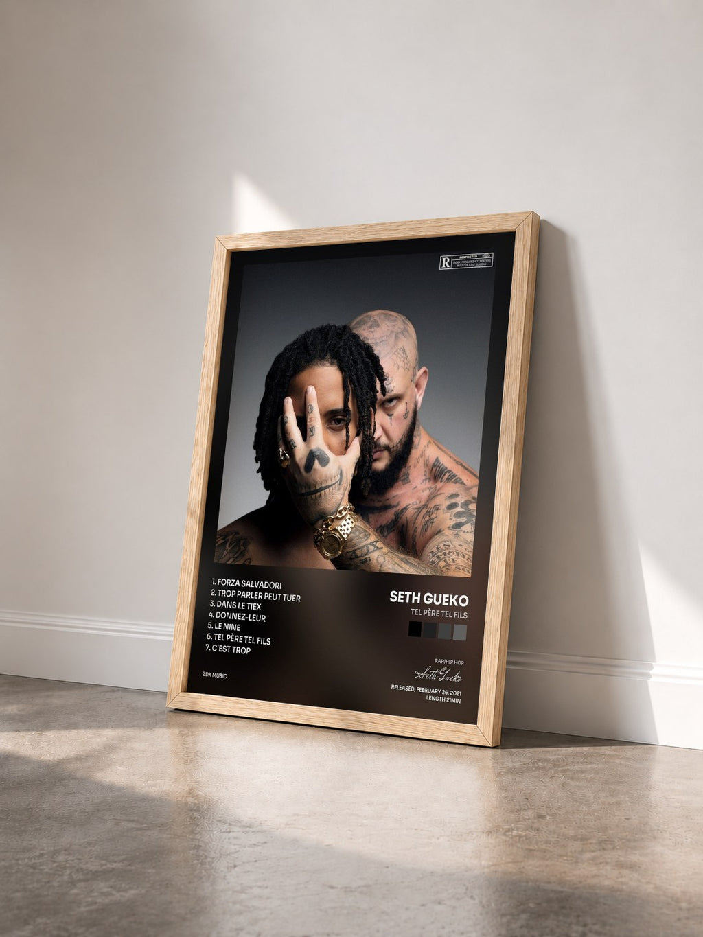 #bois Tableau de l'album Tel père tel fils de Seth Gueko vu de trois quarts, cadre en bois brut