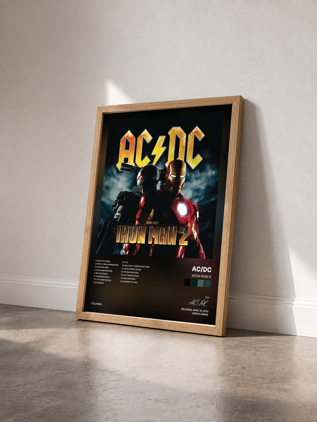 #bois Tableau de l'album Iron Man 2 de AC/DC vu de trois quarts, cadre en bois brut