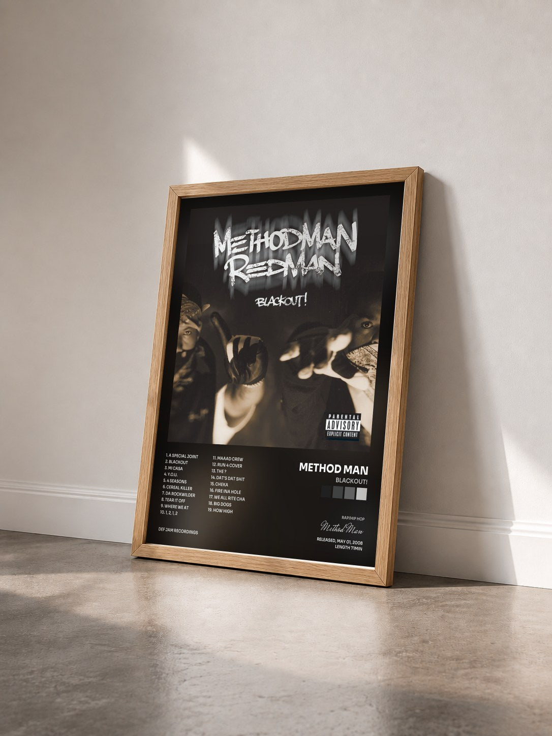 #bois Tableau de l'album Blackout! de Method Man vu de trois quarts, cadre en bois brut