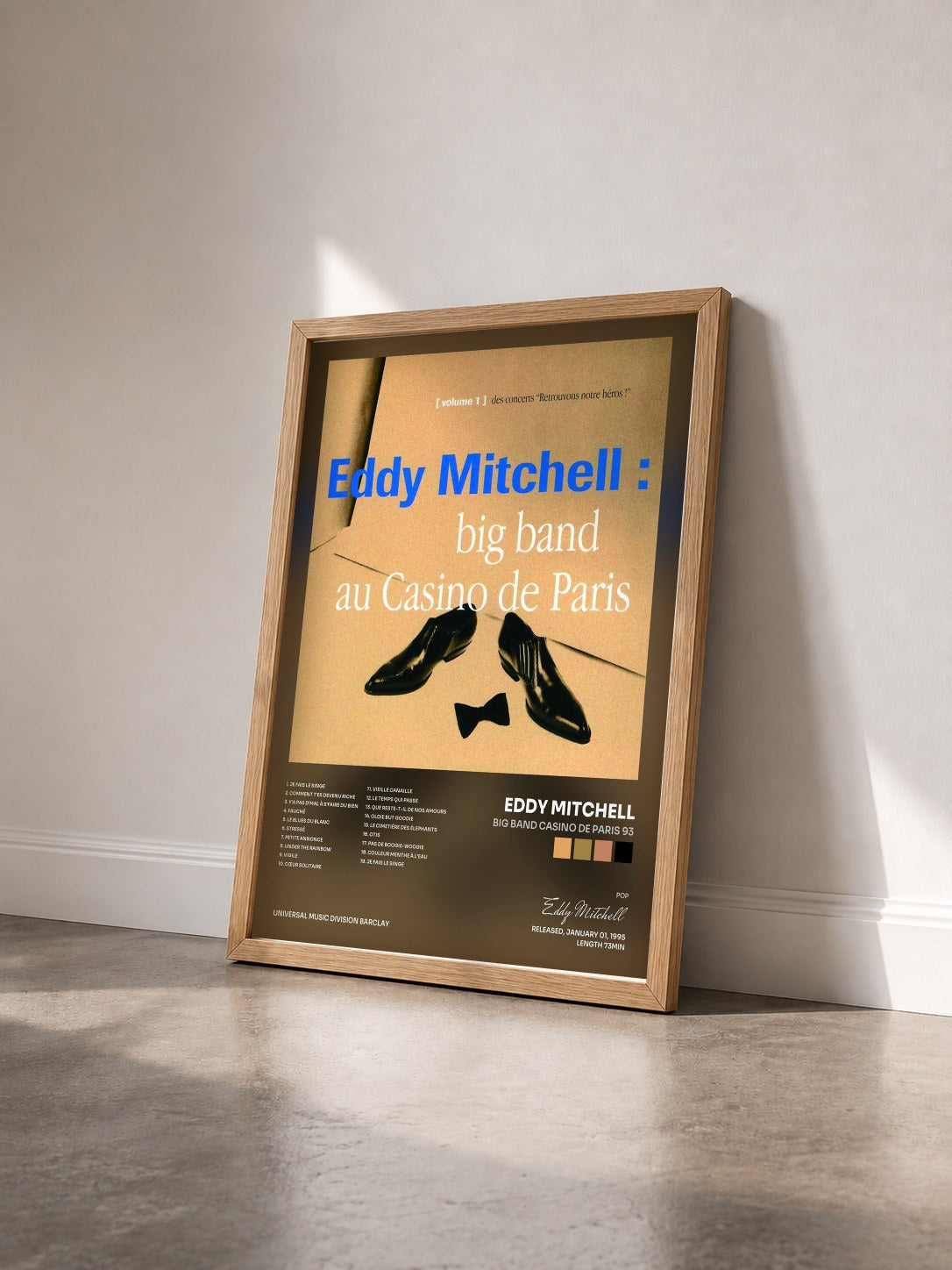 #bois Tableau de l'album Big Band Casino De Paris 93 de Eddy Mitchell vu de trois quarts, cadre en bois brut