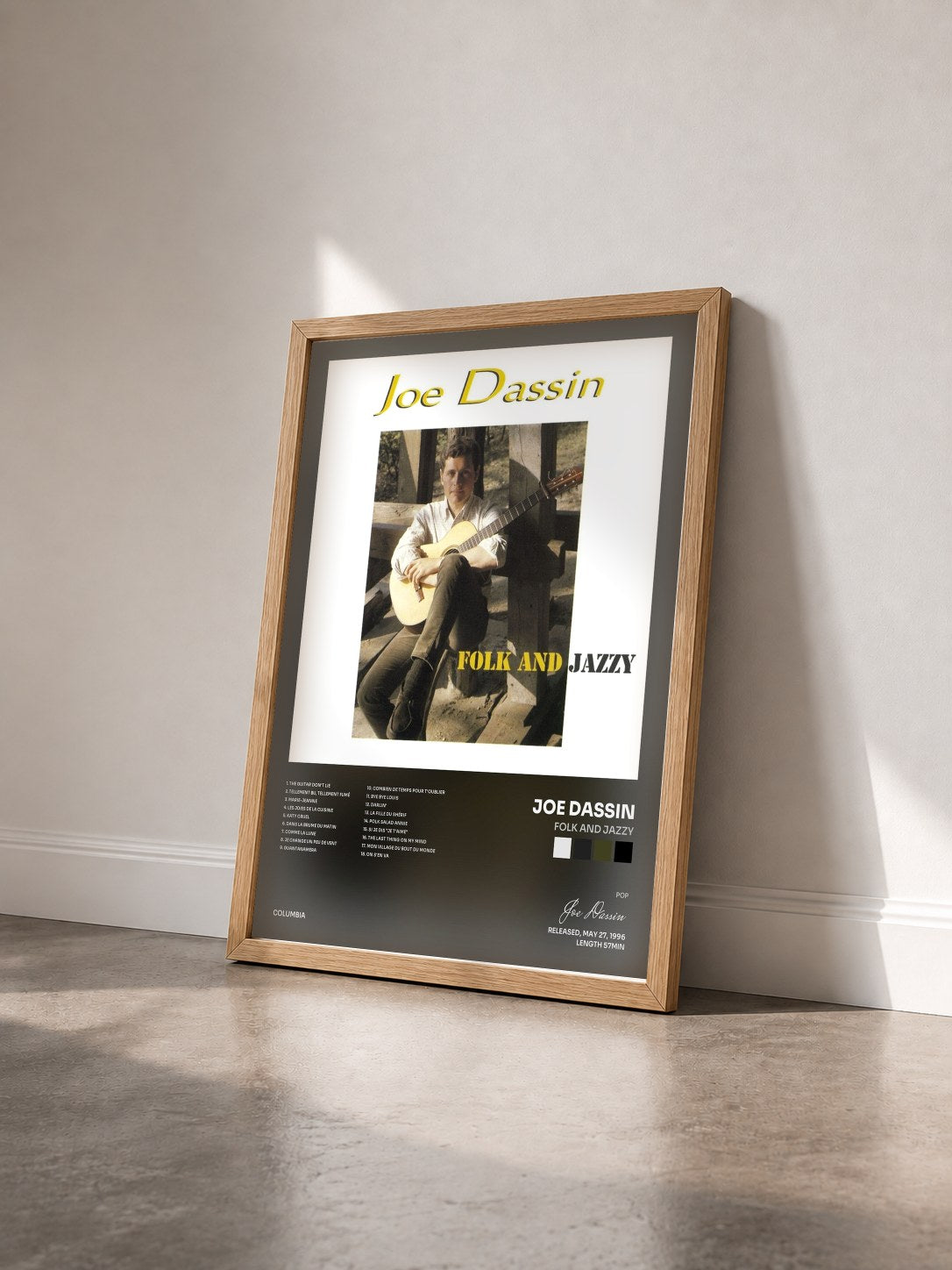 #bois Tableau de l'album Folk And Jazzy de Joe Dassin vu de trois quarts, cadre en bois brut