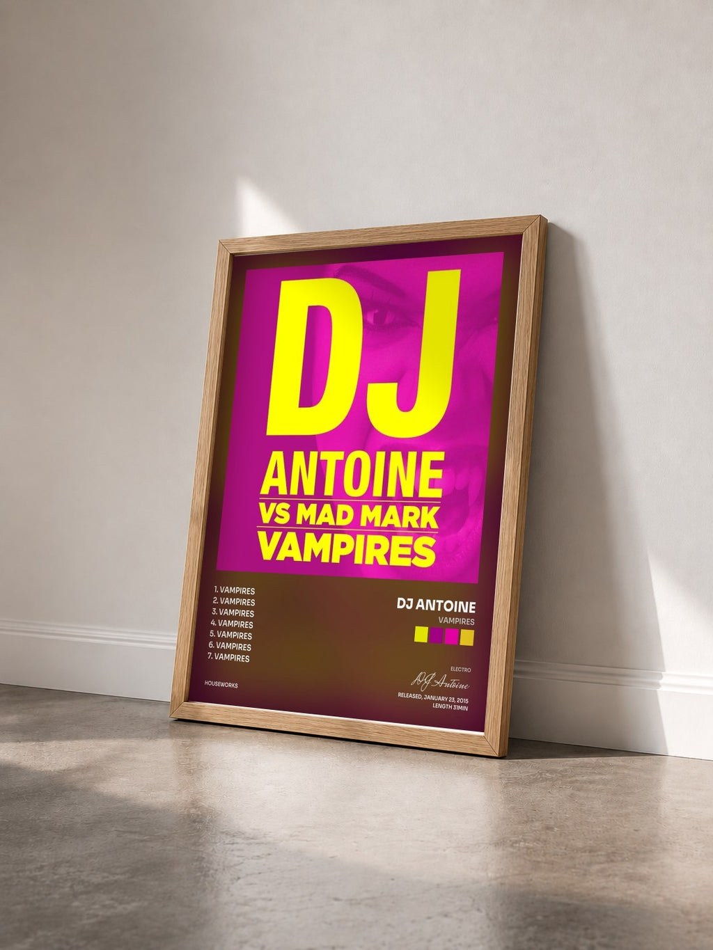 #bois Tableau de l'album Vampires de DJ Antoine vu de trois quarts, cadre en bois brut