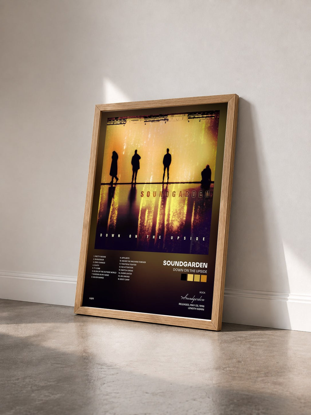 #bois Tableau de l'album Down On The Upside de Soundgarden vu de trois quarts, cadre en bois brut