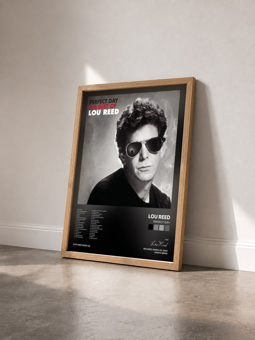 #bois Tableau de l'album Perfect Day de Lou Reed vu de trois quarts, cadre en bois brut