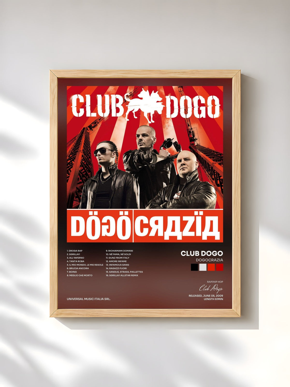 #bois Tableau de l'album Dogocrazia de Club Dogo, cadre en bois brut, imprimé et encadré en France