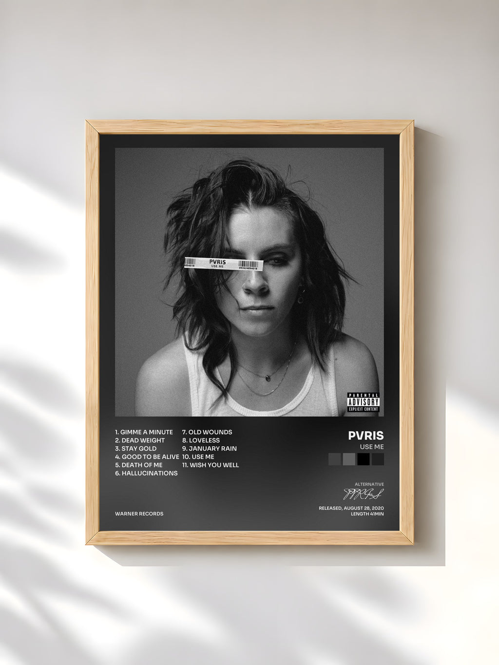#bois Tableau de l'album Use Me de PVRIS, cadre en bois brut, imprimé et encadré en France