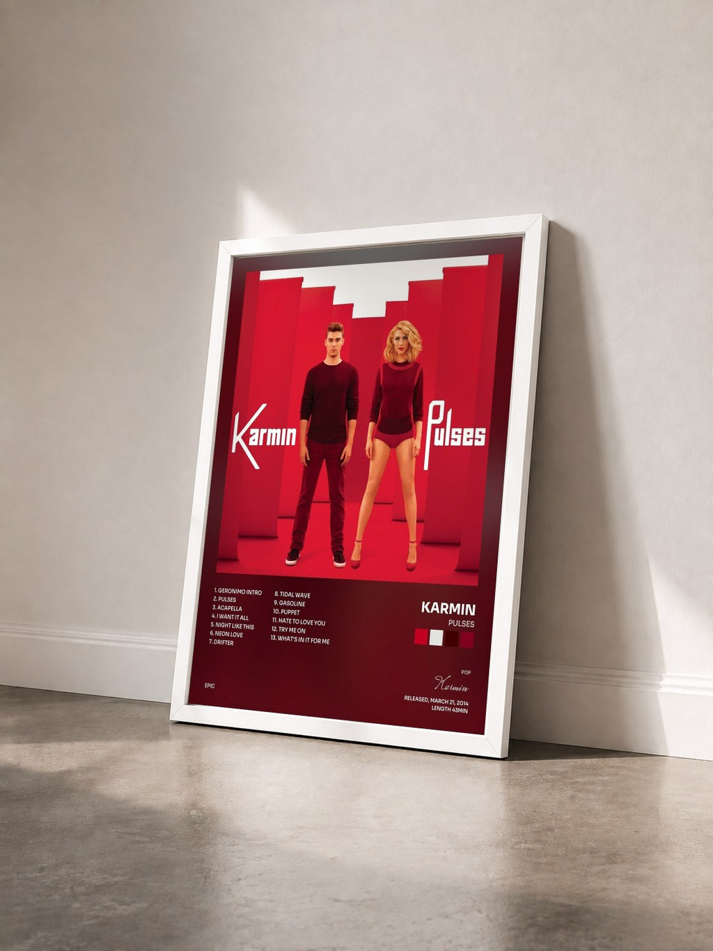 #blanc Tableau de l'album Pulses de Karmin vu de trois quarts, cadre blanc