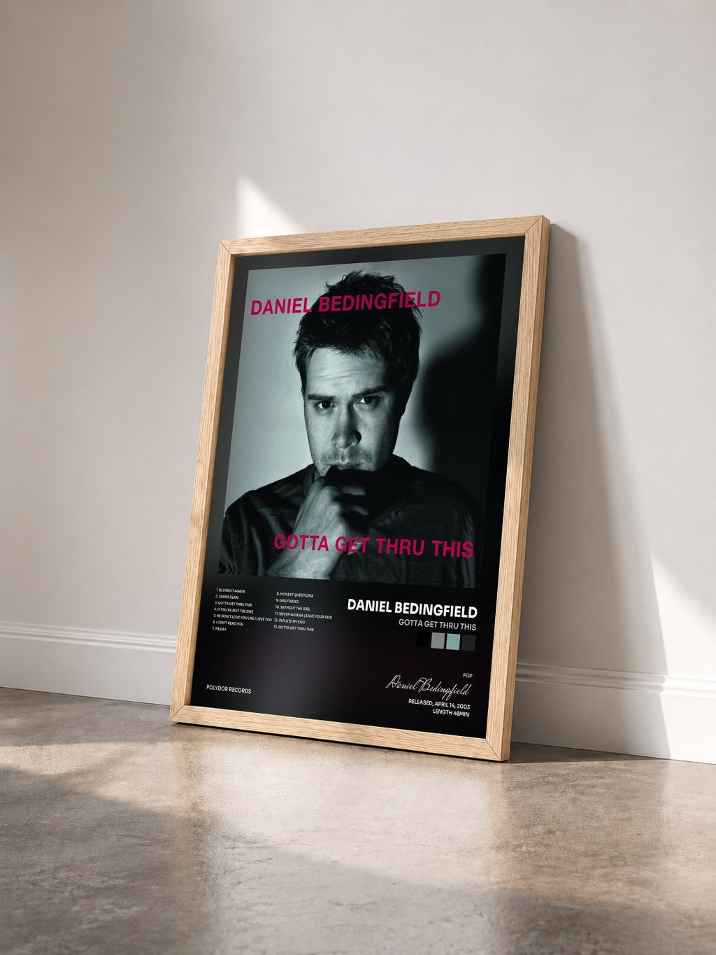 #bois Tableau de l'album Gotta Get Thru This de Daniel Bedingfield vu de trois quarts, cadre en bois brut