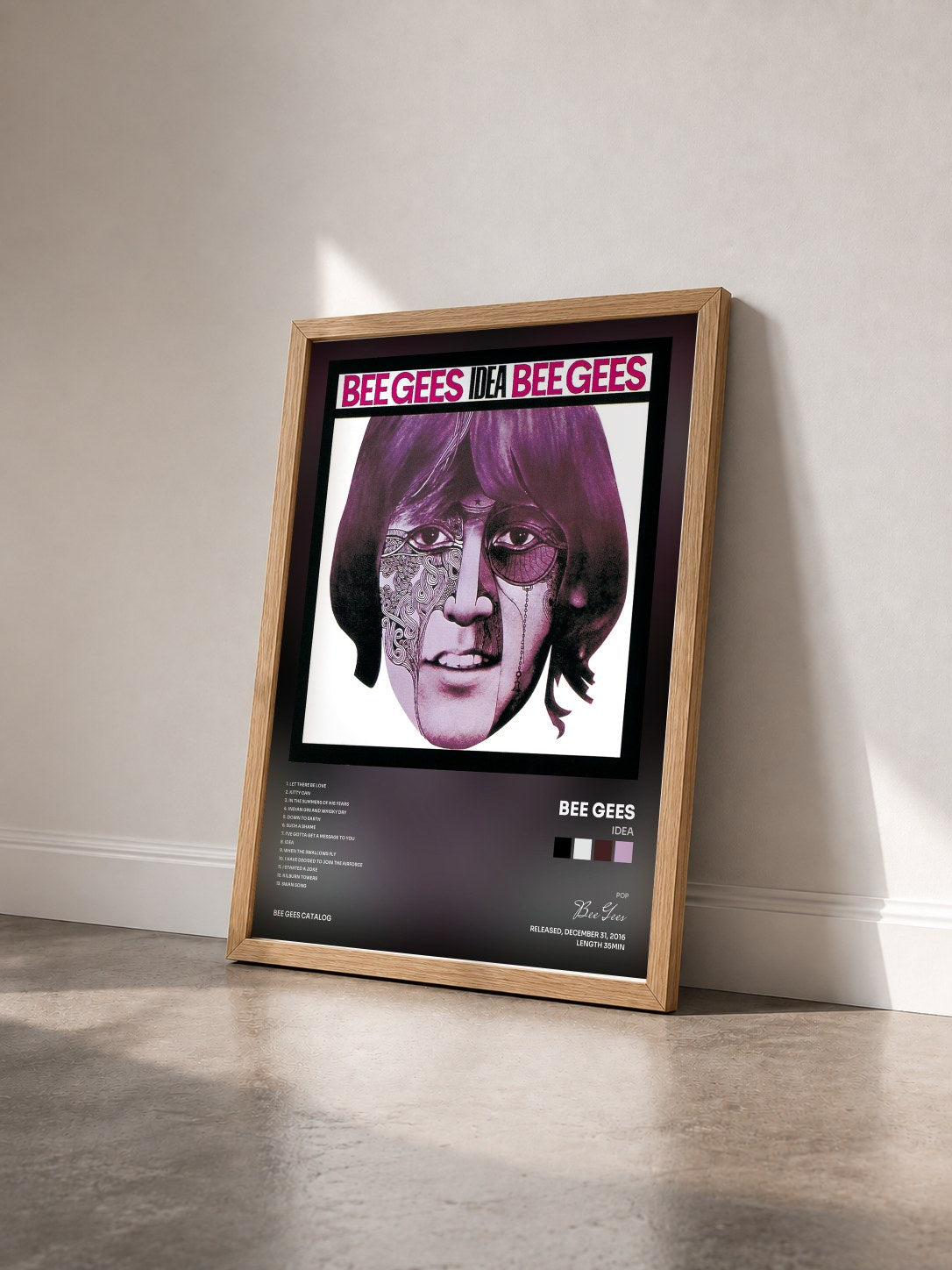 #bois Tableau de l'album Idea de Bee Gees vu de trois quarts, cadre en bois brut
