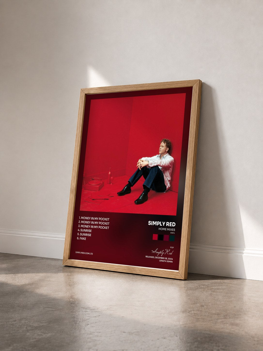 #bois Tableau de l'album Home Mixes (Vinyl) de Simply Red vu de trois quarts, cadre en bois brut