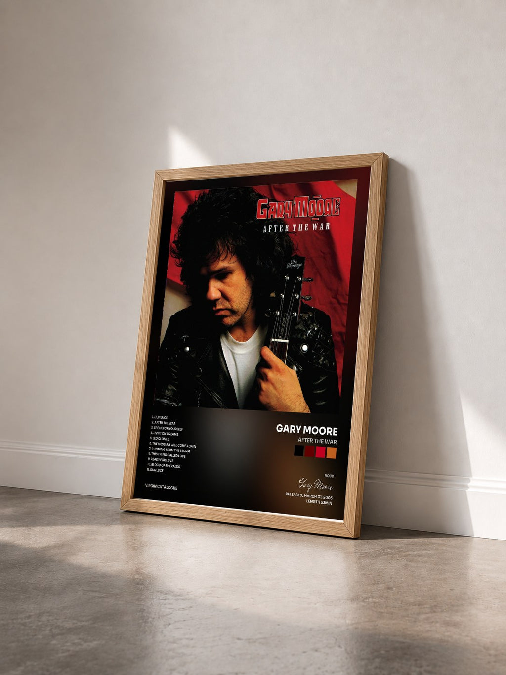 #bois Tableau de l'album After The War de Gary Moore vu de trois quarts, cadre en bois brut