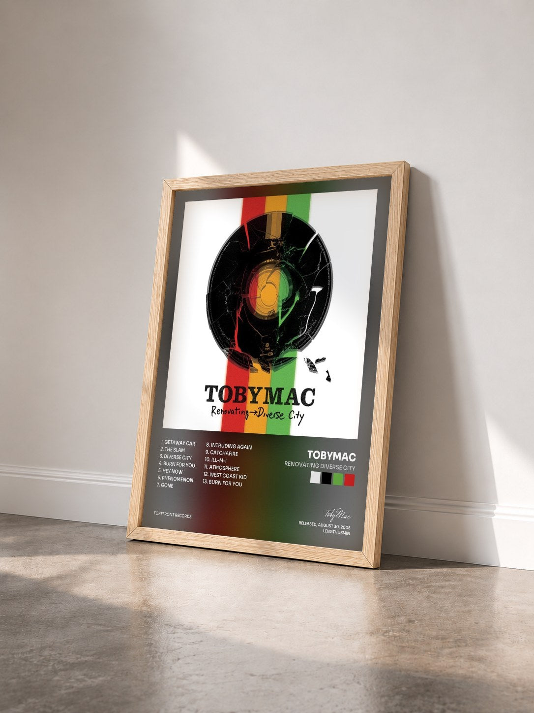 #bois Tableau de l'album Renovating Diverse City de tobyMac vu de trois quarts, cadre en bois brut