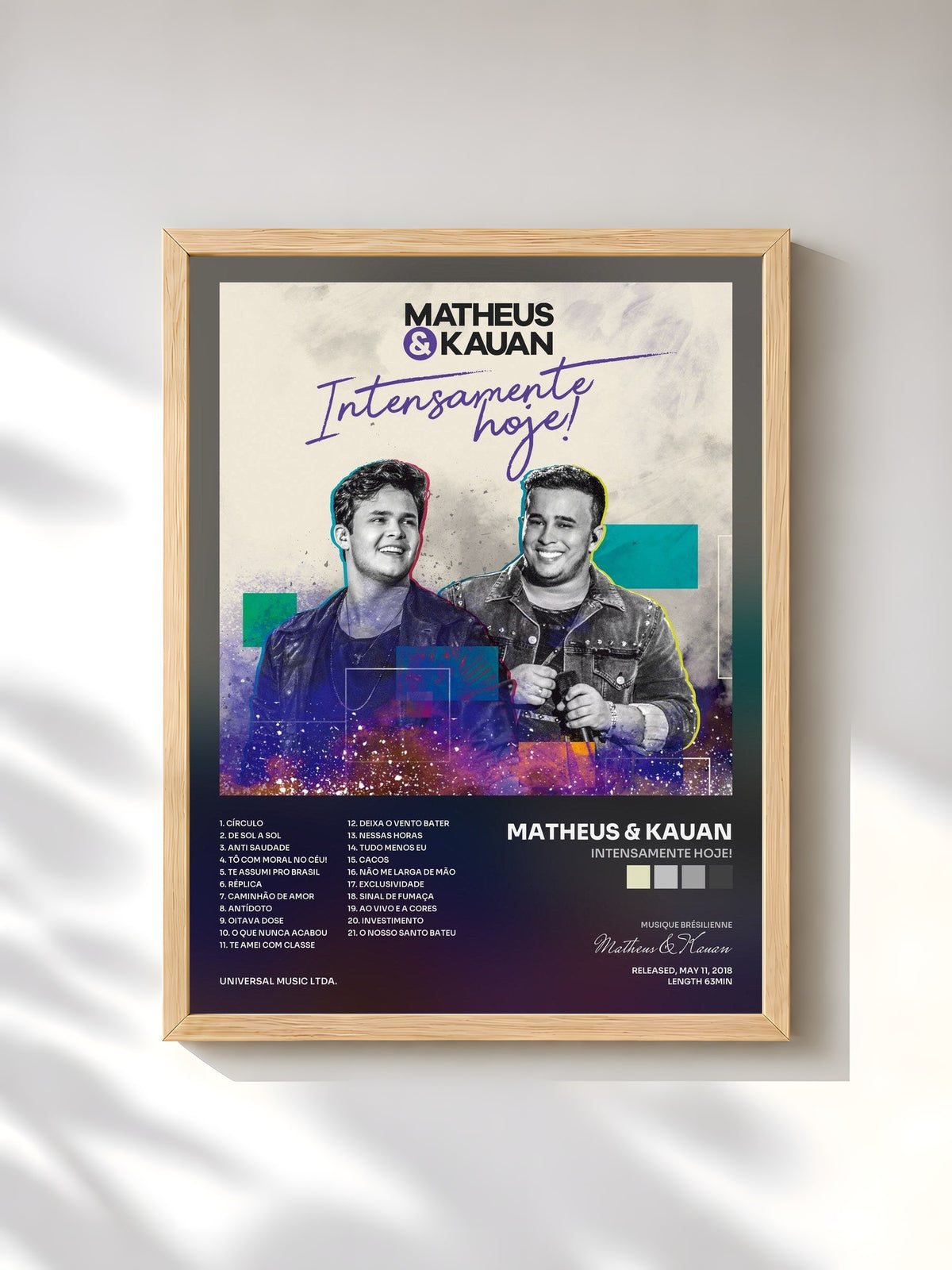 #bois Tableau de l'album Intensamente Hoje! de Matheus & Kauan, cadre en bois brut, imprimé et encadré en France