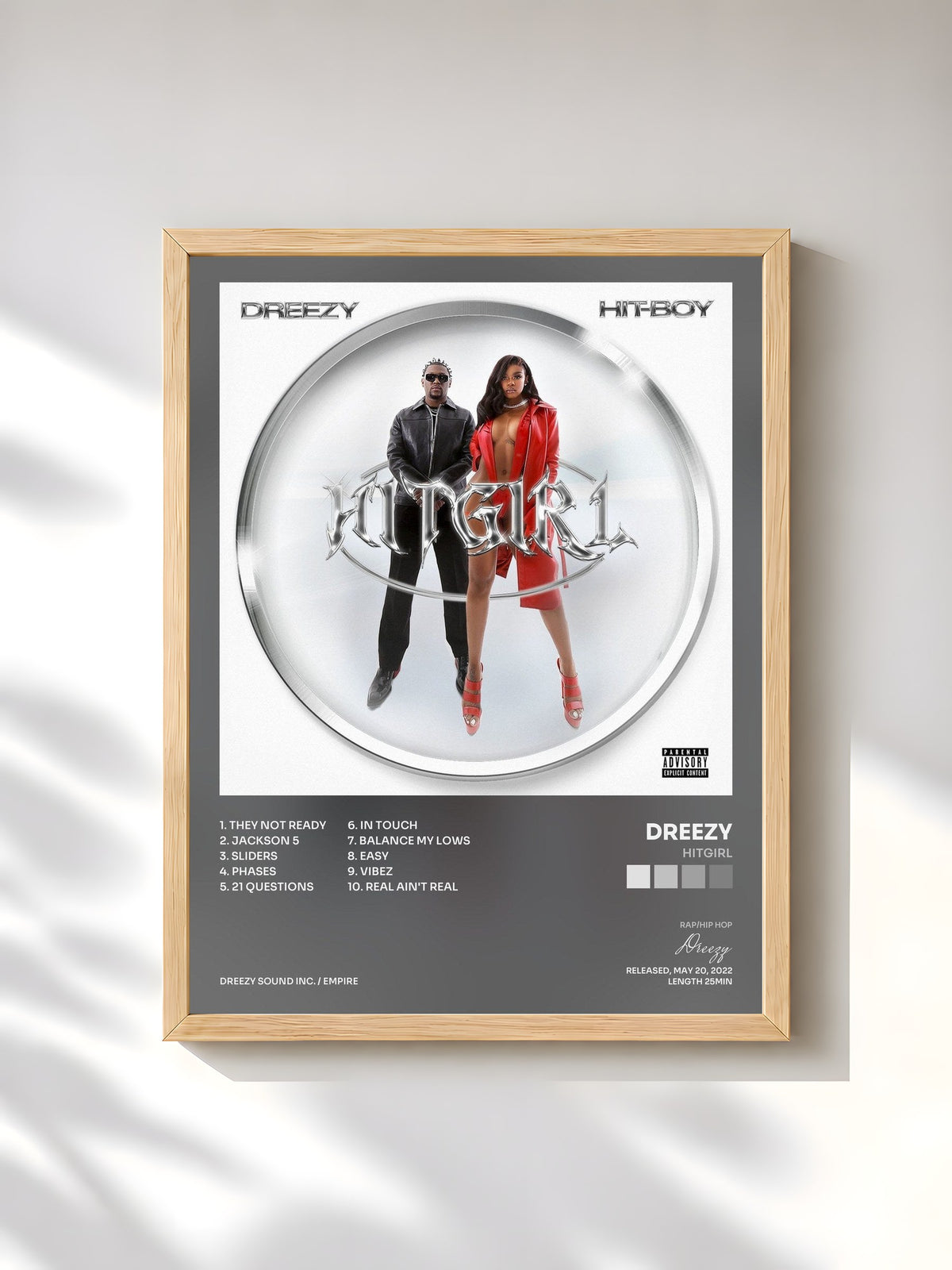 #bois Tableau de l'album HITGIRL de Dreezy, cadre en bois brut, imprimé et encadré en France