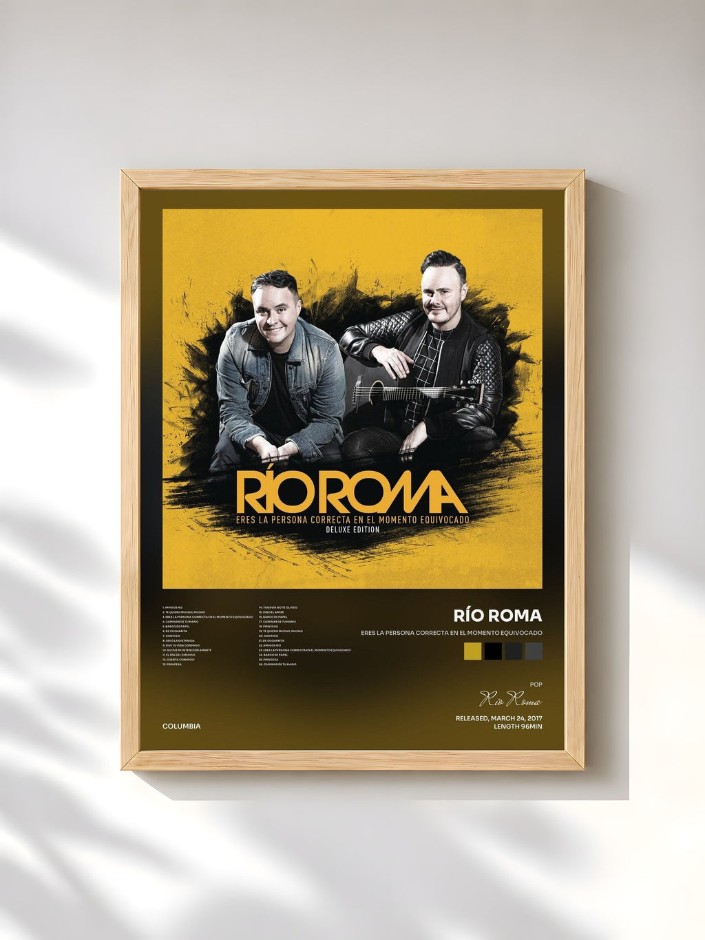 #bois Tableau de l'album Eres la Persona Correcta en el Momento Equivocado de Río Roma, cadre en bois brut, imprimé et encadré en France