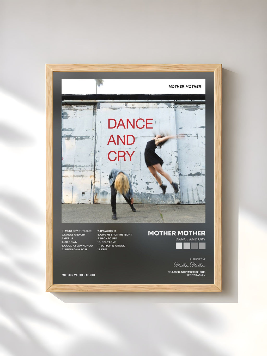 #bois Tableau de l'album Dance And Cry de Mother Mother, cadre en bois brut, imprimé et encadré en France