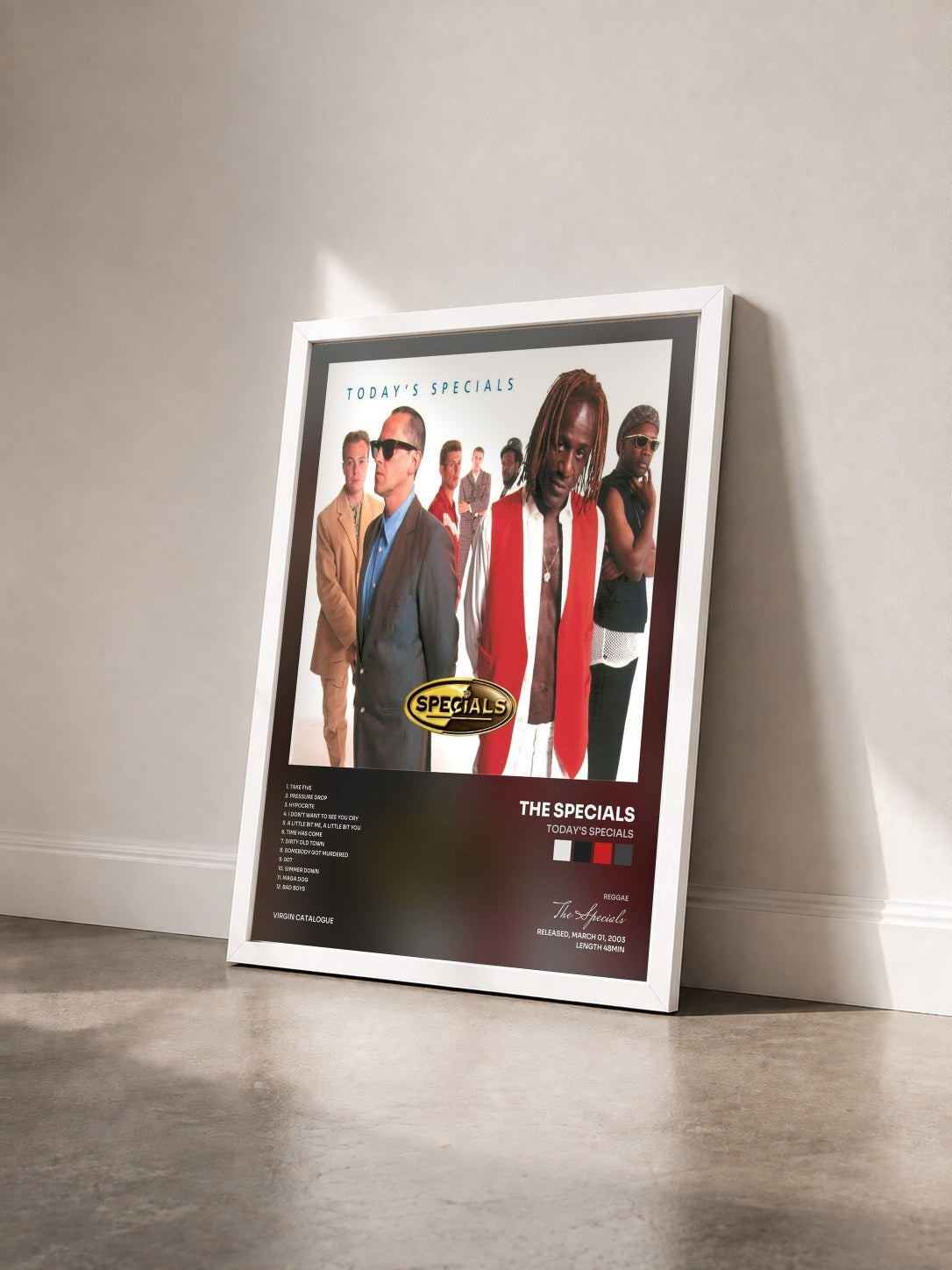 #blanc Tableau de l'album Today's Specials de The Specials vu de trois quarts, cadre blanc
