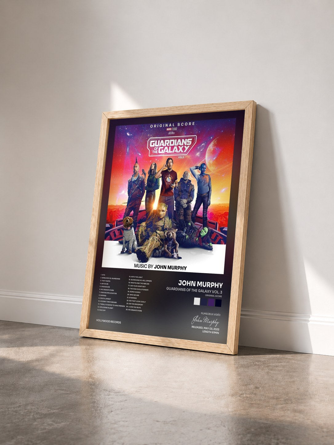 #bois Tableau de l'album Guardians of the Galaxy Vol. 3 (Original Score) de John Murphy vu de trois quarts, cadre en bois brut