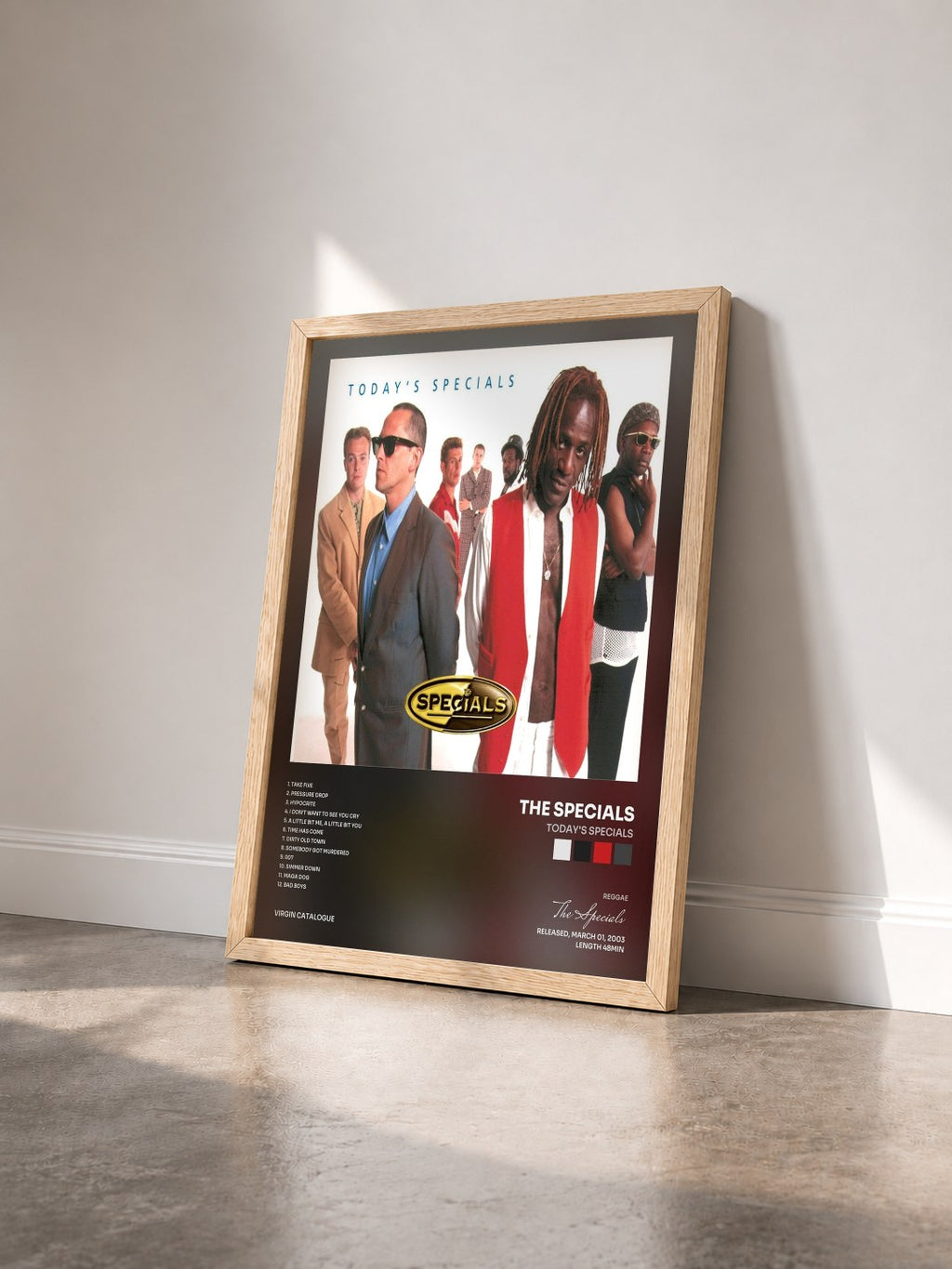 #bois Tableau de l'album Today's Specials de The Specials vu de trois quarts, cadre en bois brut