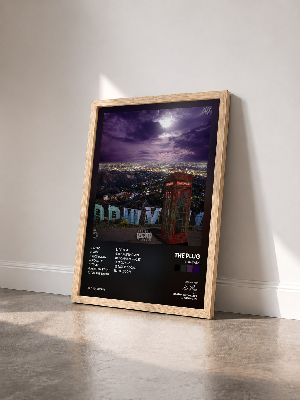 #bois Tableau de l'album Plug Talk de The Plug vu de trois quarts, cadre en bois brut