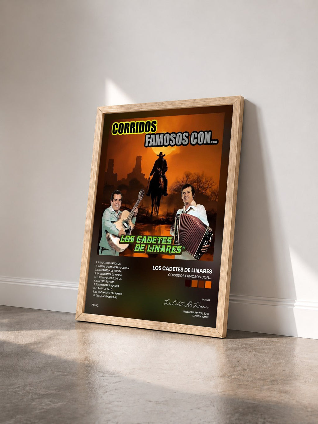 #bois Tableau de l'album Corridos Famosos Con… de Los Cadetes De Linares vu de trois quarts, cadre en bois brut