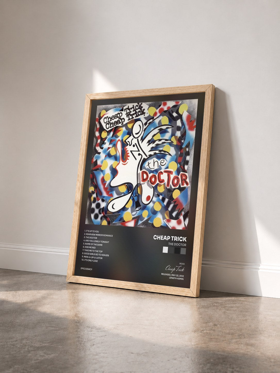#bois Tableau de l'album The Doctor de Cheap Trick vu de trois quarts, cadre en bois brut