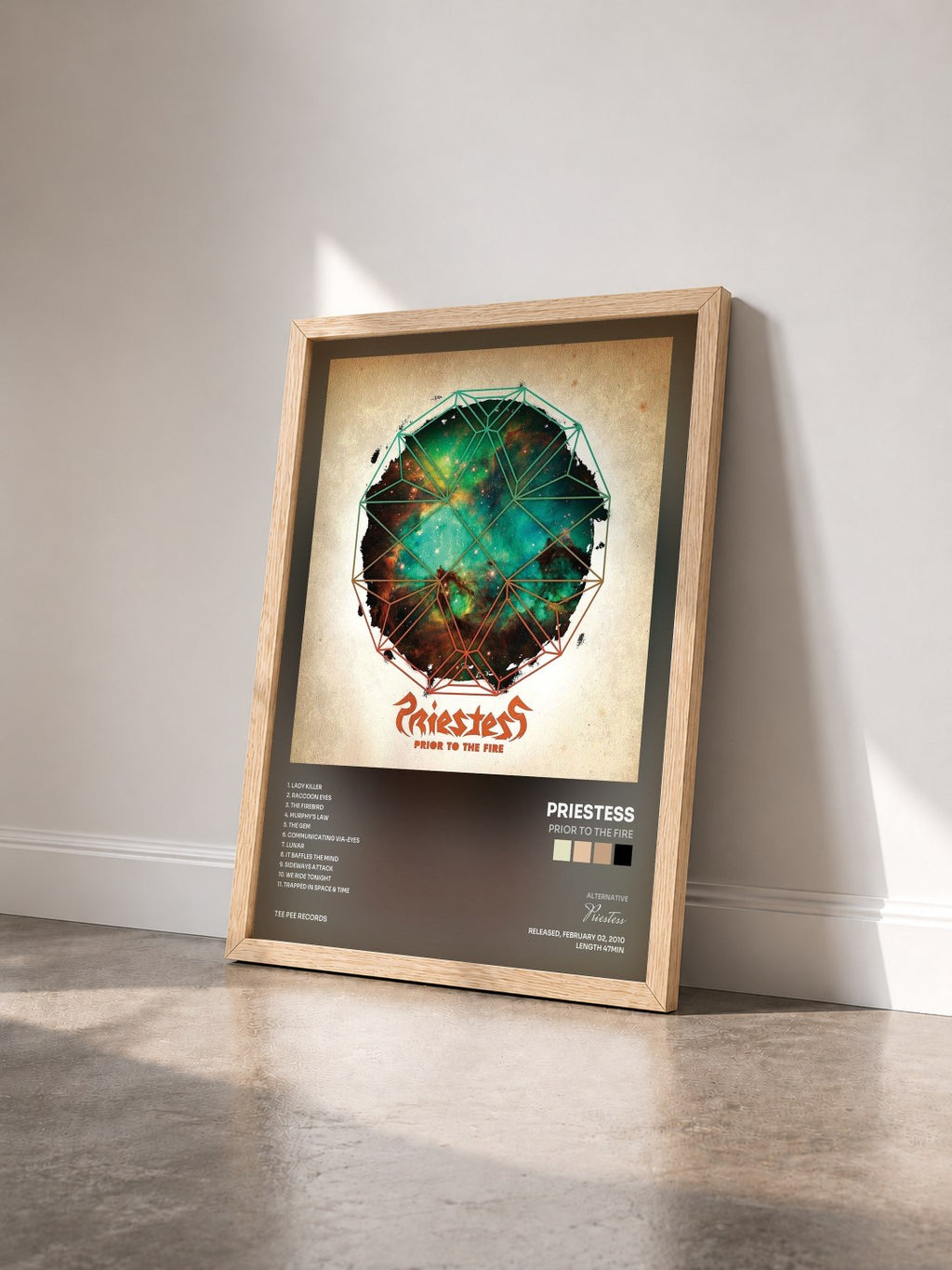 #bois Tableau de l'album Prior To The Fire de Priestess vu de trois quarts, cadre en bois brut