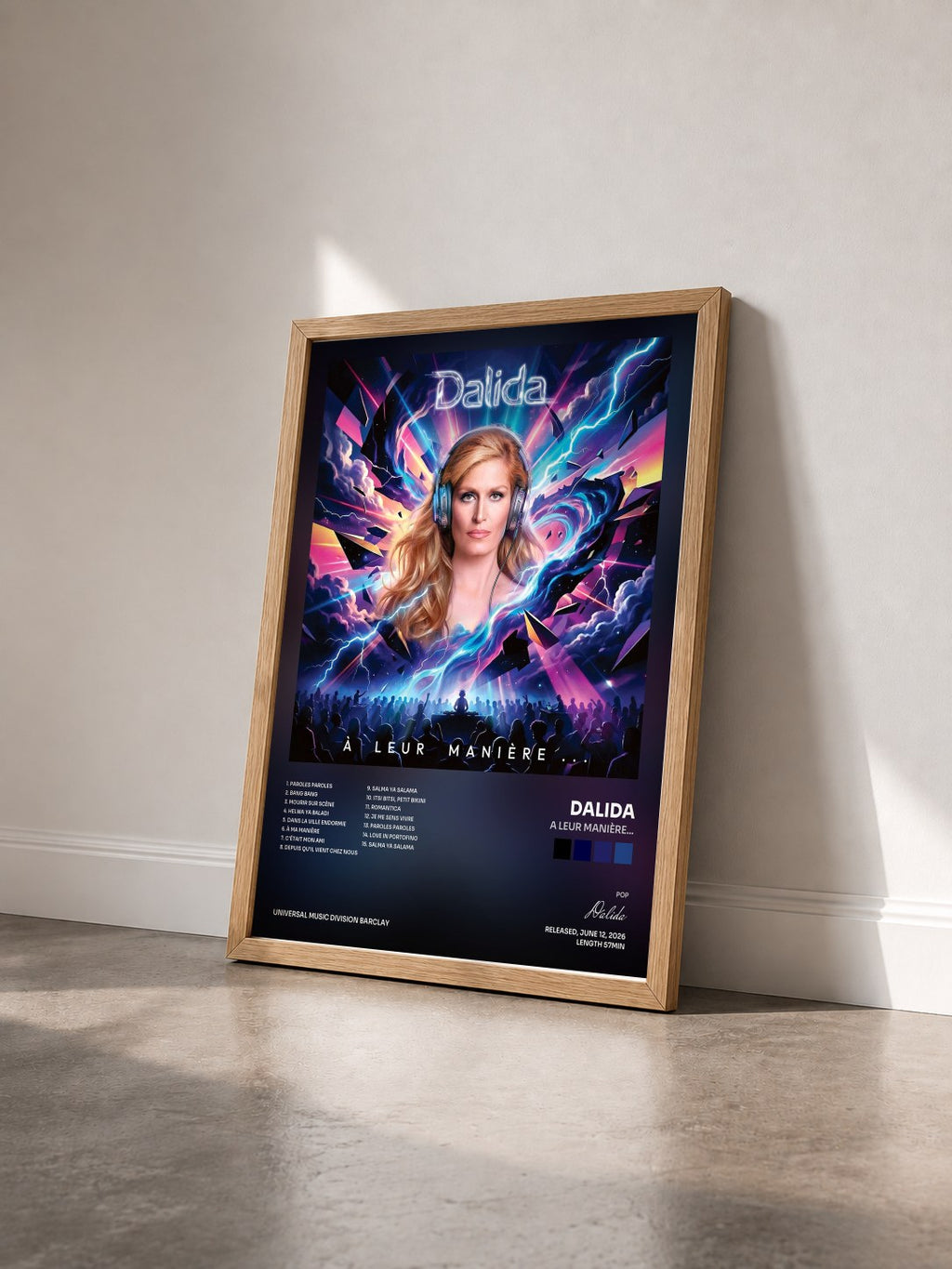 #bois Tableau de l'album A leur manière... de Dalida vu de trois quarts, cadre en bois brut