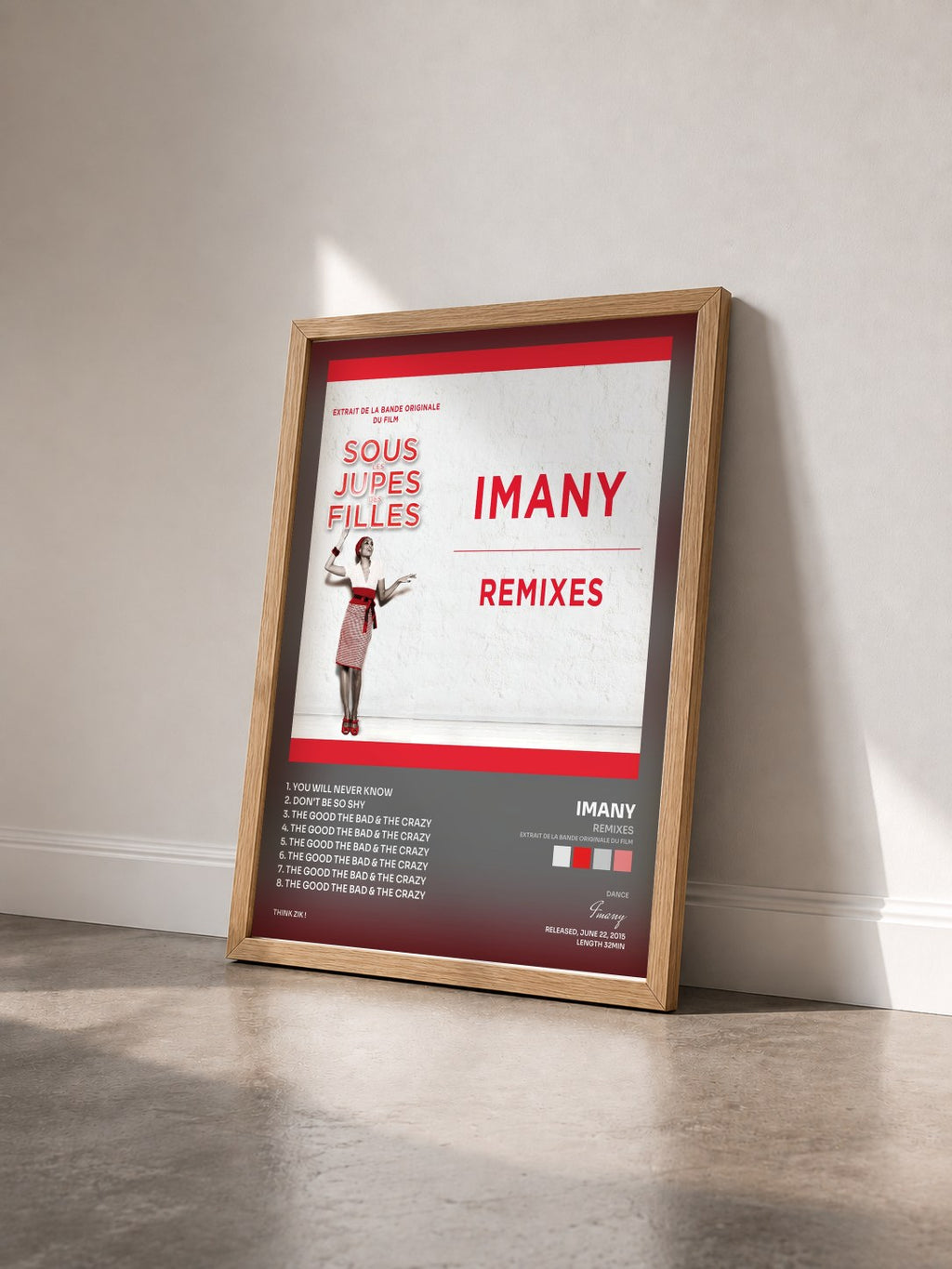 #bois Tableau de l'album Remixes (Extrait de la bande originale du film) de Imany vu de trois quarts, cadre en bois brut
