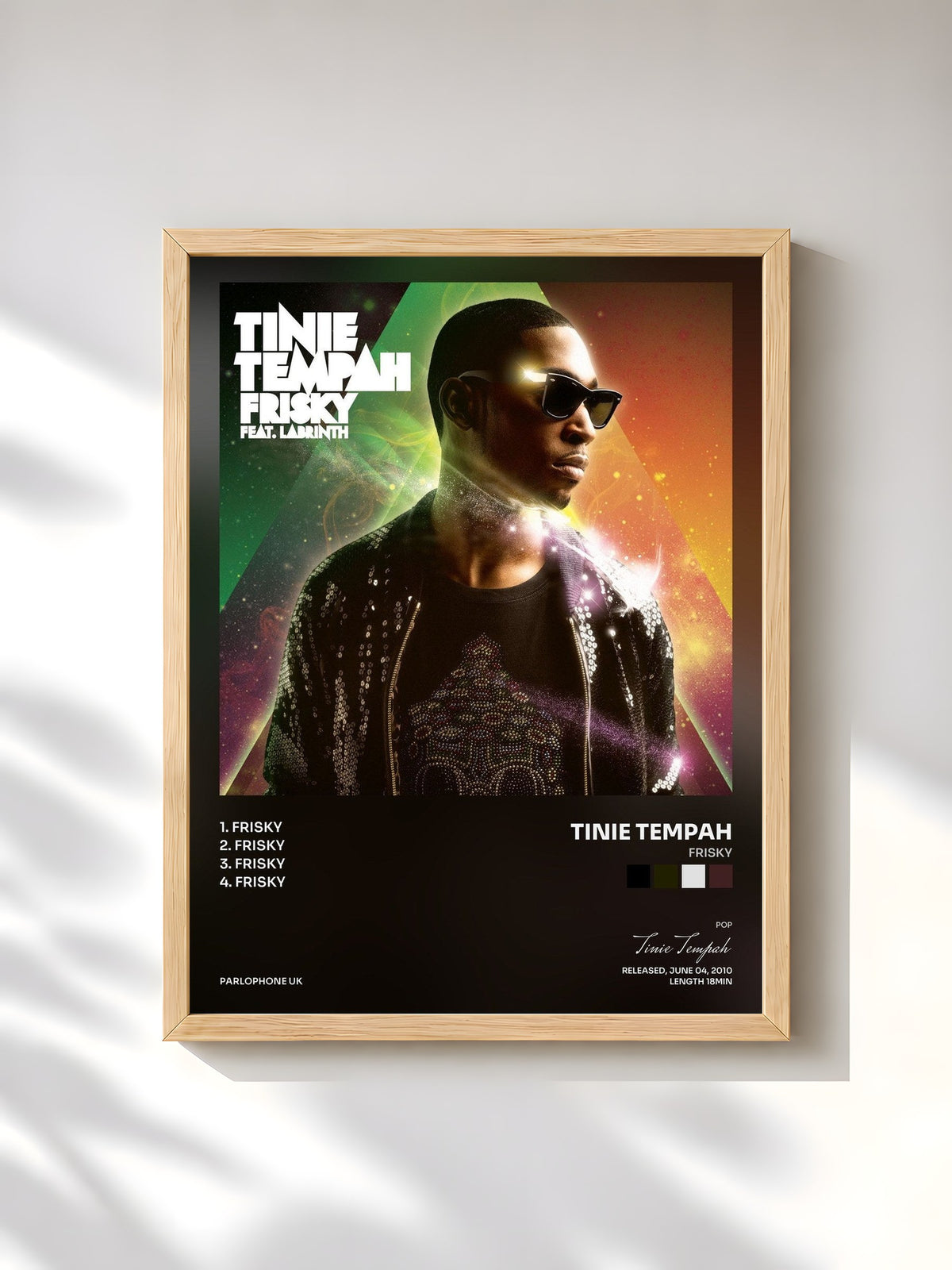 #bois Tableau de l'album Frisky de Tinie Tempah, cadre en bois brut, imprimé et encadré en France