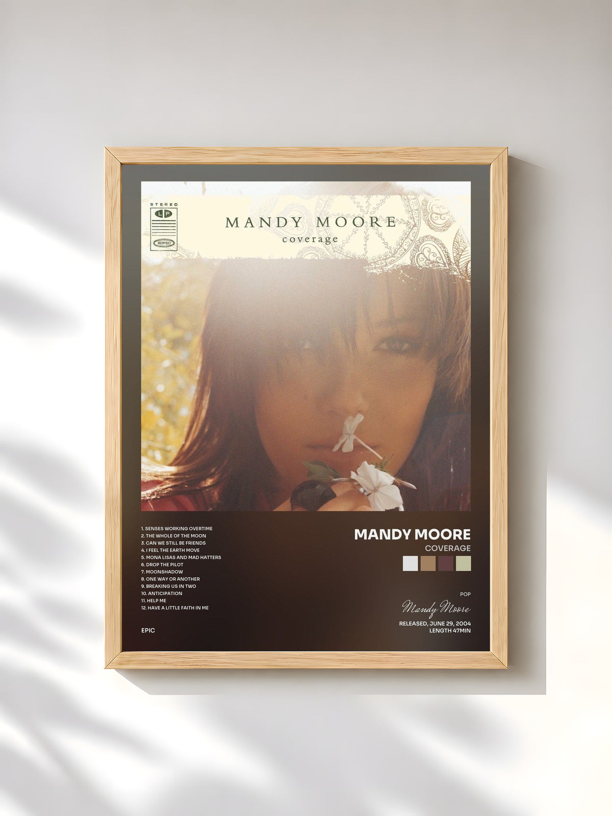 #bois Tableau de l'album Coverage de Mandy Moore, cadre en bois brut, imprimé et encadré en France