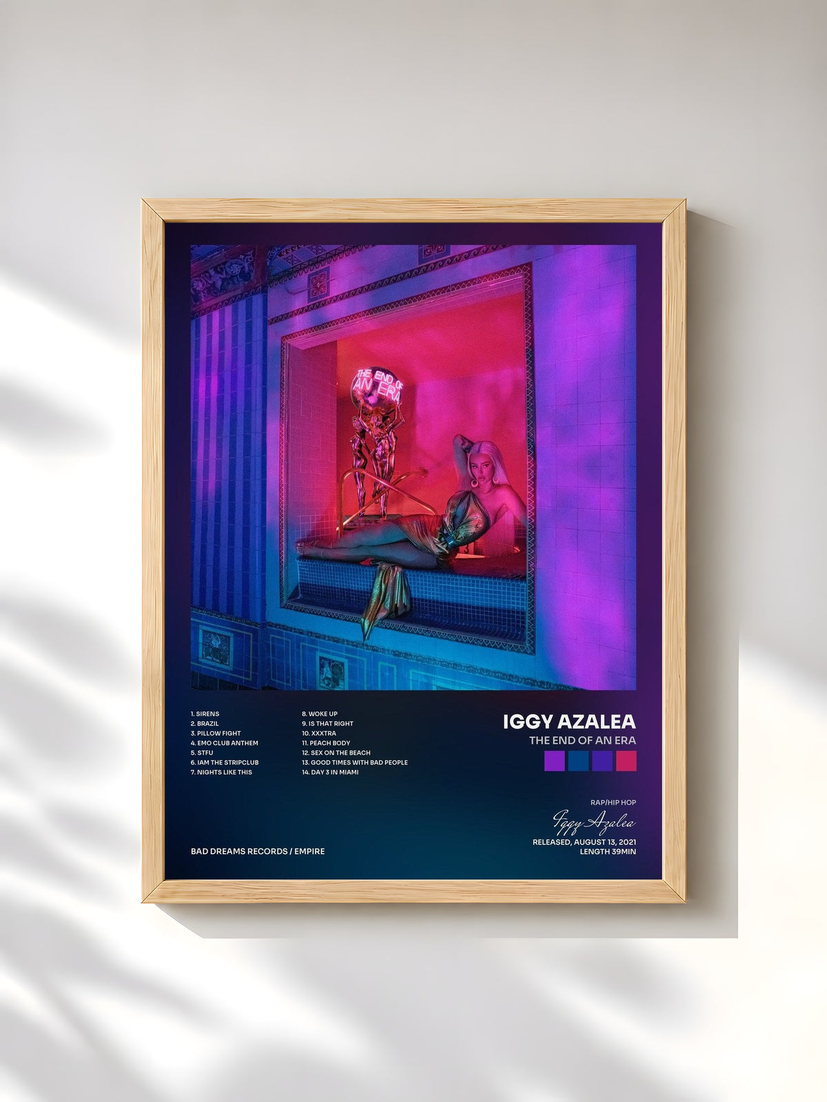 #bois Tableau de l'album The End of an Era de Iggy Azalea, cadre en bois brut, imprimé et encadré en France