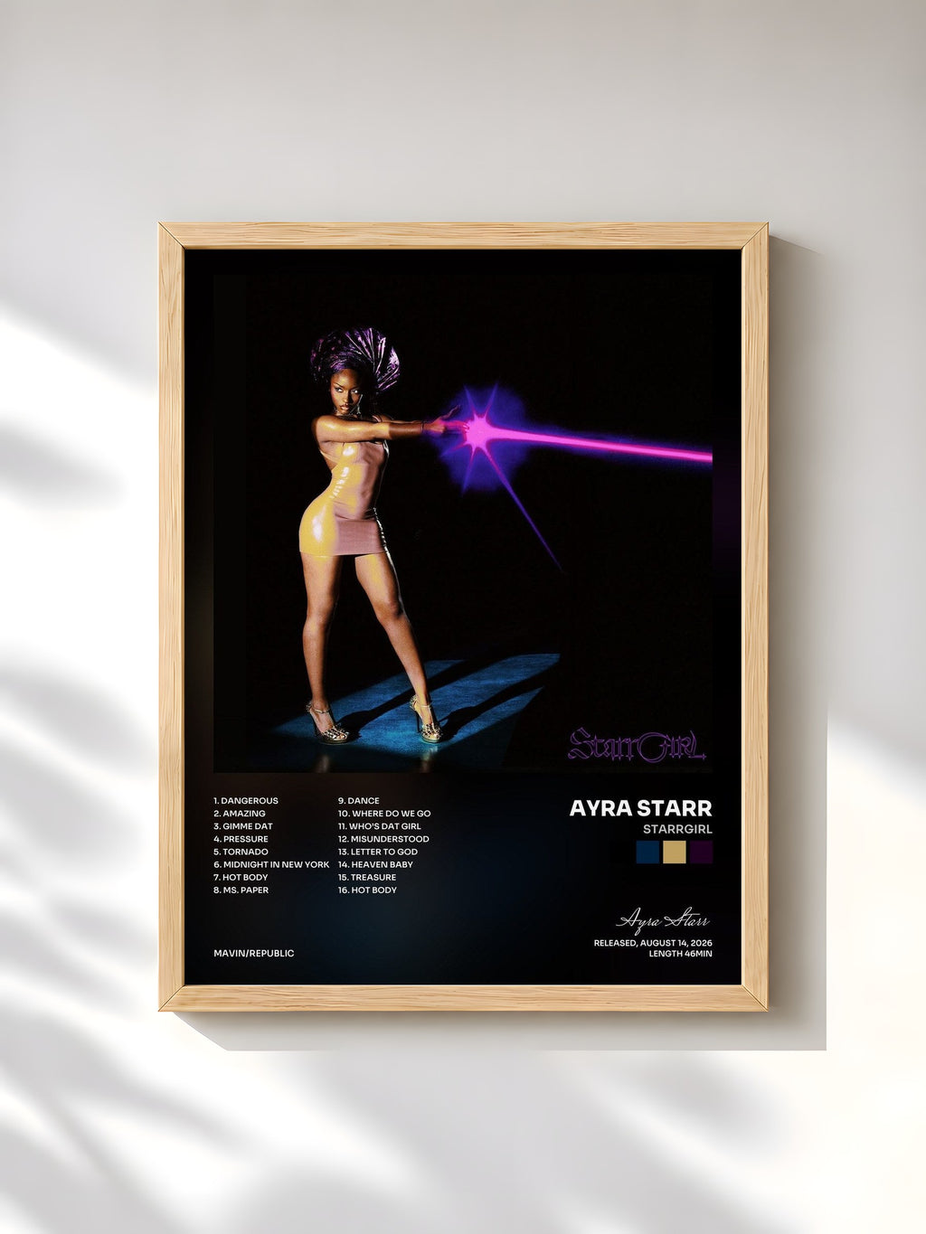#bois Tableau de l'album Starrgirl de Ayra Starr, cadre en bois brut, imprimé et encadré en France