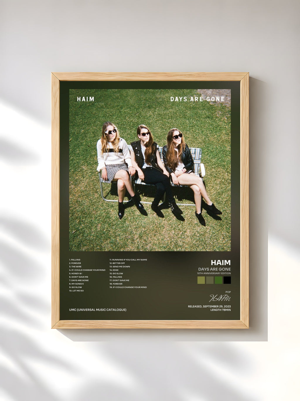 #bois Tableau de l'album Days Are Gone (10th Anniversary Edition) de HAIM, cadre en bois brut, imprimé et encadré en France
