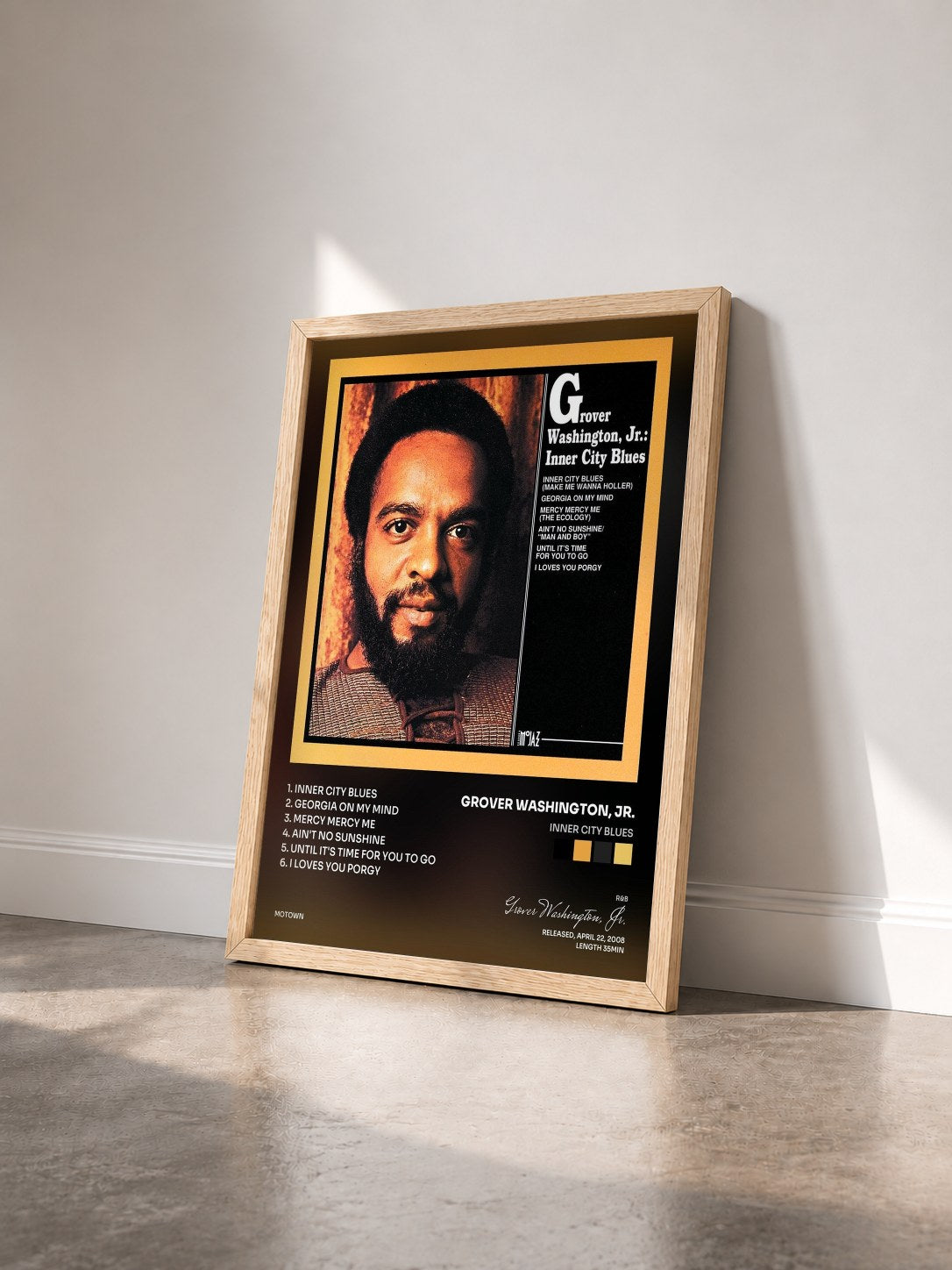 #bois Tableau de l'album Inner City Blues de Grover Washington, Jr. vu de trois quarts, cadre en bois brut