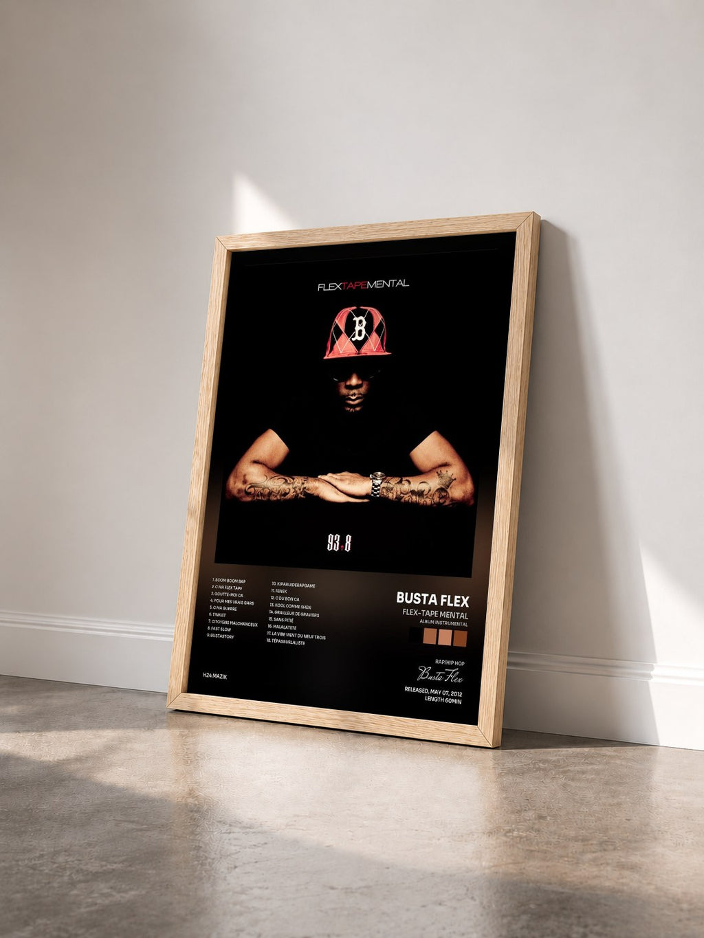 #bois Tableau de l'album Flex-Tape Mental (Album instrumental) de Busta Flex vu de trois quarts, cadre en bois brut