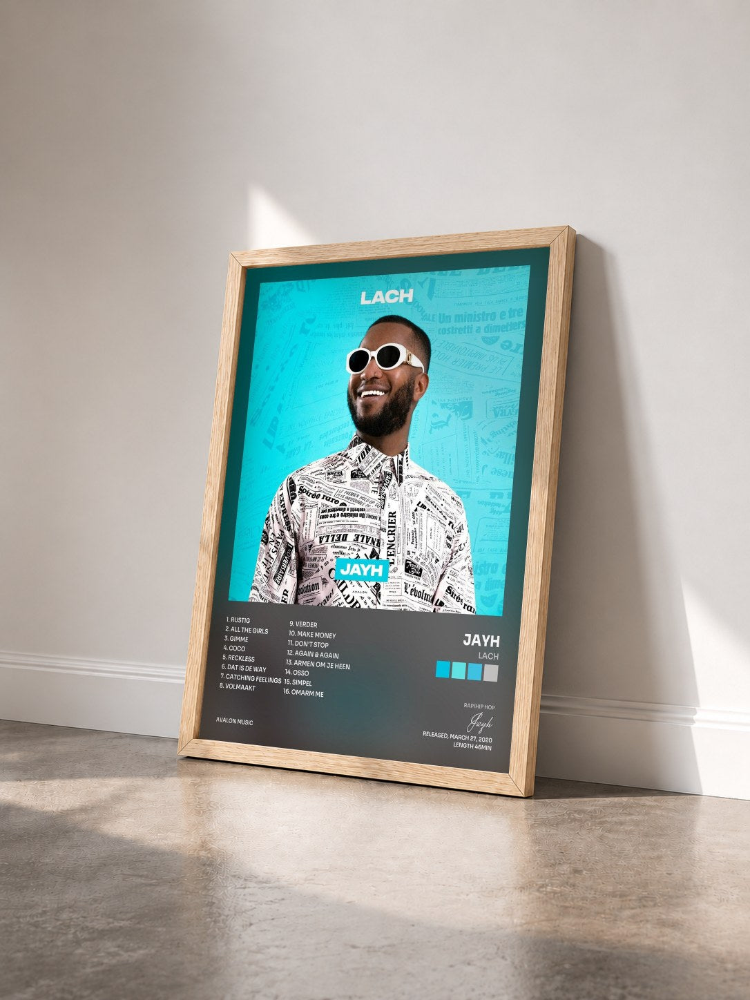 #bois Tableau de l'album Lach de Jayh vu de trois quarts, cadre en bois brut