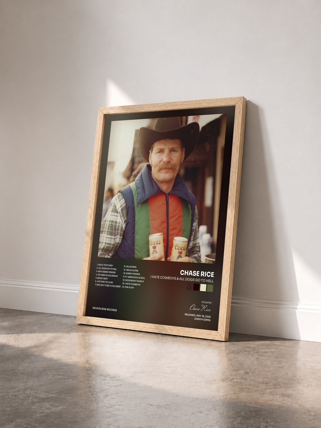 #bois Tableau de l'album I Hate Cowboys & All Dogs Go To Hell de Chase Rice vu de trois quarts, cadre en bois brut