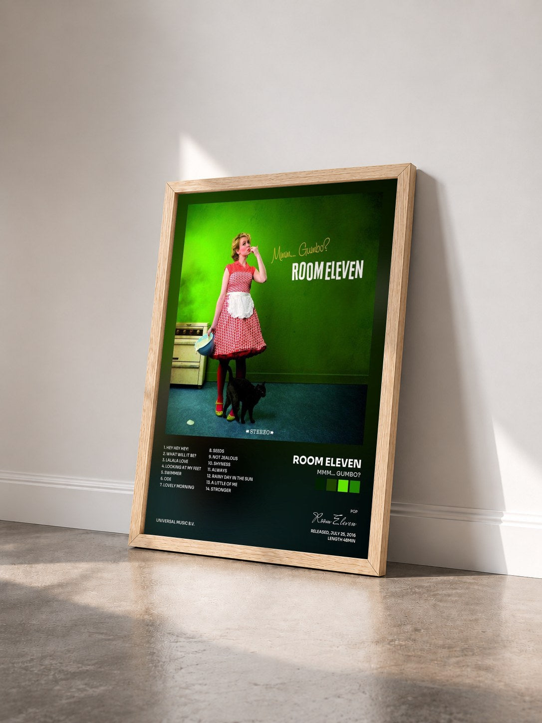 #bois Tableau de l'album Mmm... Gumbo? de Room Eleven vu de trois quarts, cadre en bois brut