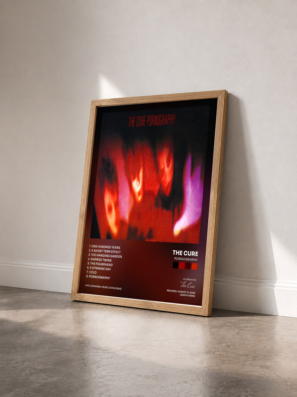 #bois Tableau de l'album Pornography de The Cure vu de trois quarts, cadre en bois brut