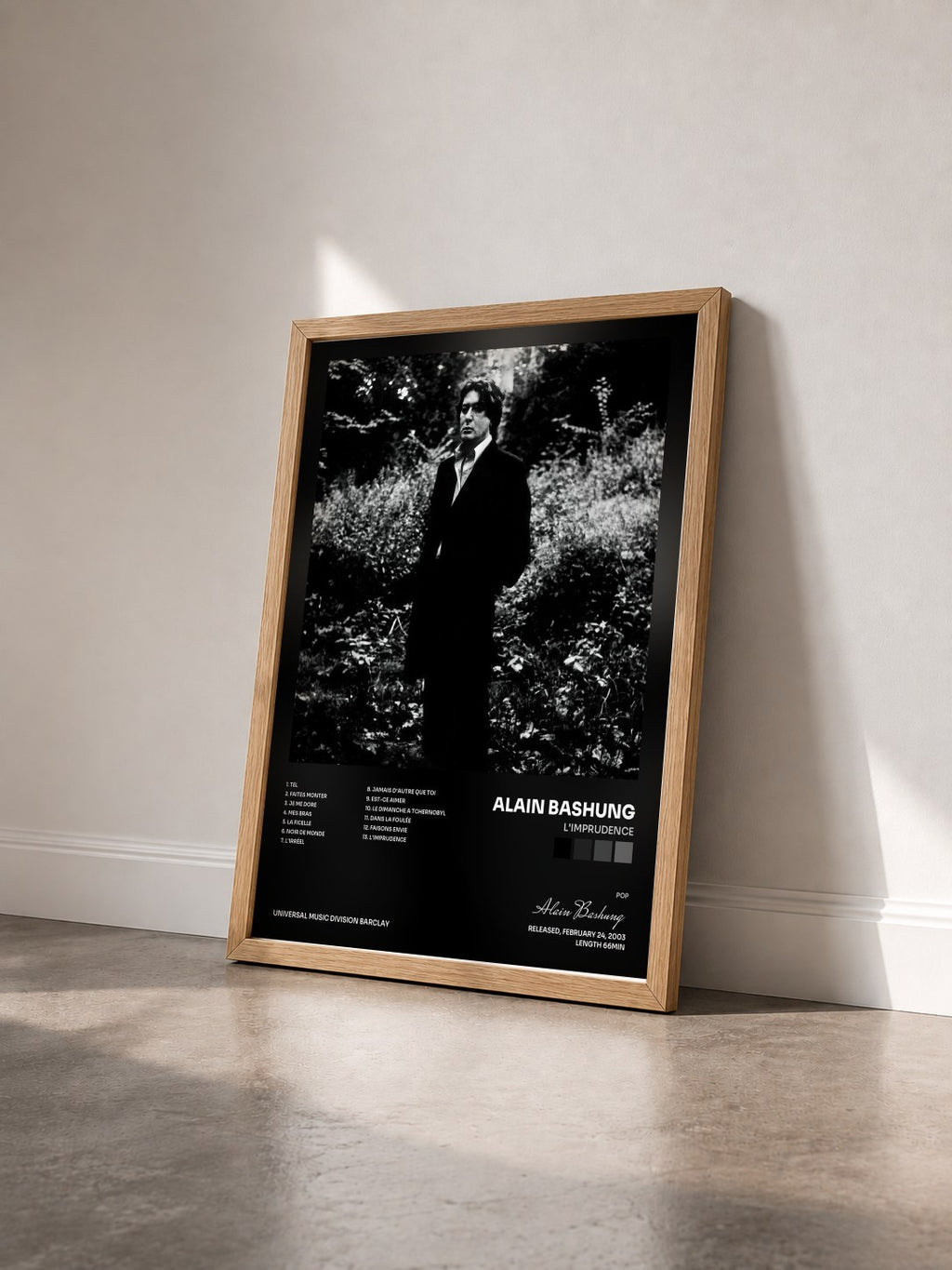 #bois Tableau de l'album L'Imprudence de Alain Bashung vu de trois quarts, cadre en bois brut