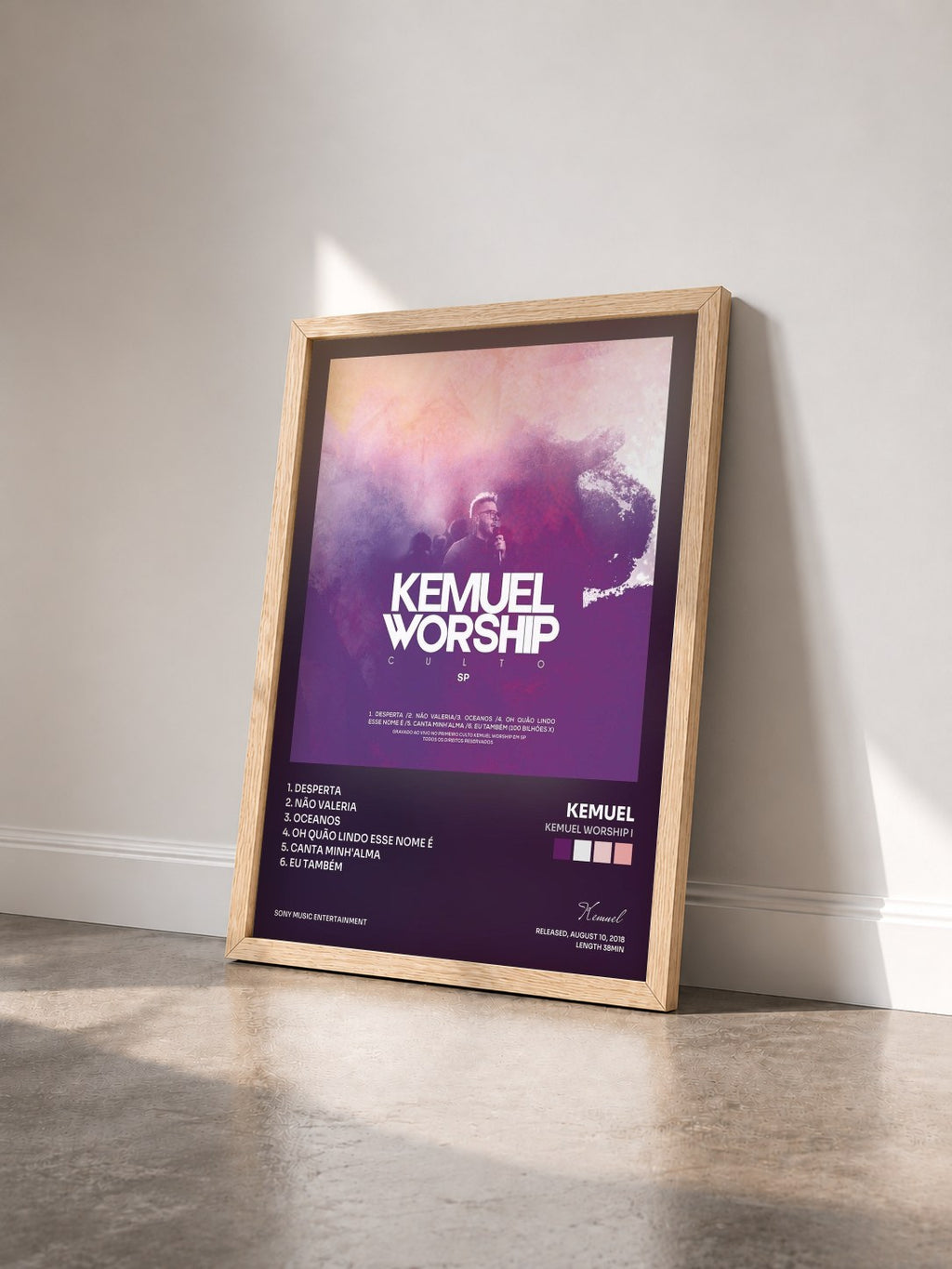 #bois Tableau de l'album Kemuel Worship I de Kemuel vu de trois quarts, cadre en bois brut