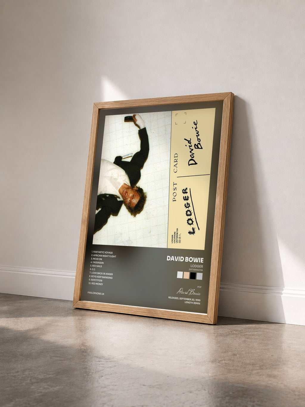 #bois Tableau de l'album Lodger (2017 Remaster) de David Bowie vu de trois quarts, cadre en bois brut