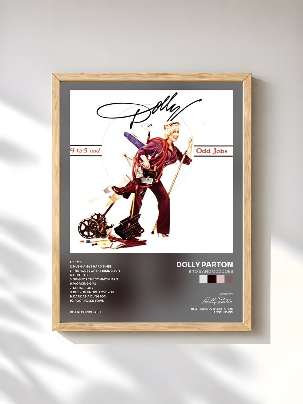 #bois Tableau de l'album 9 To 5 And Odd Jobs de Dolly Parton, cadre en bois brut, imprimé et encadré en France
