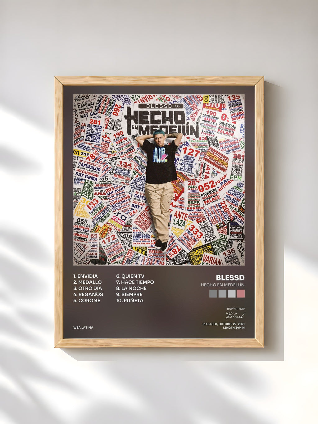 #bois Tableau de l'album Hecho En Medellín de Blessd, cadre en bois brut, imprimé et encadré en France