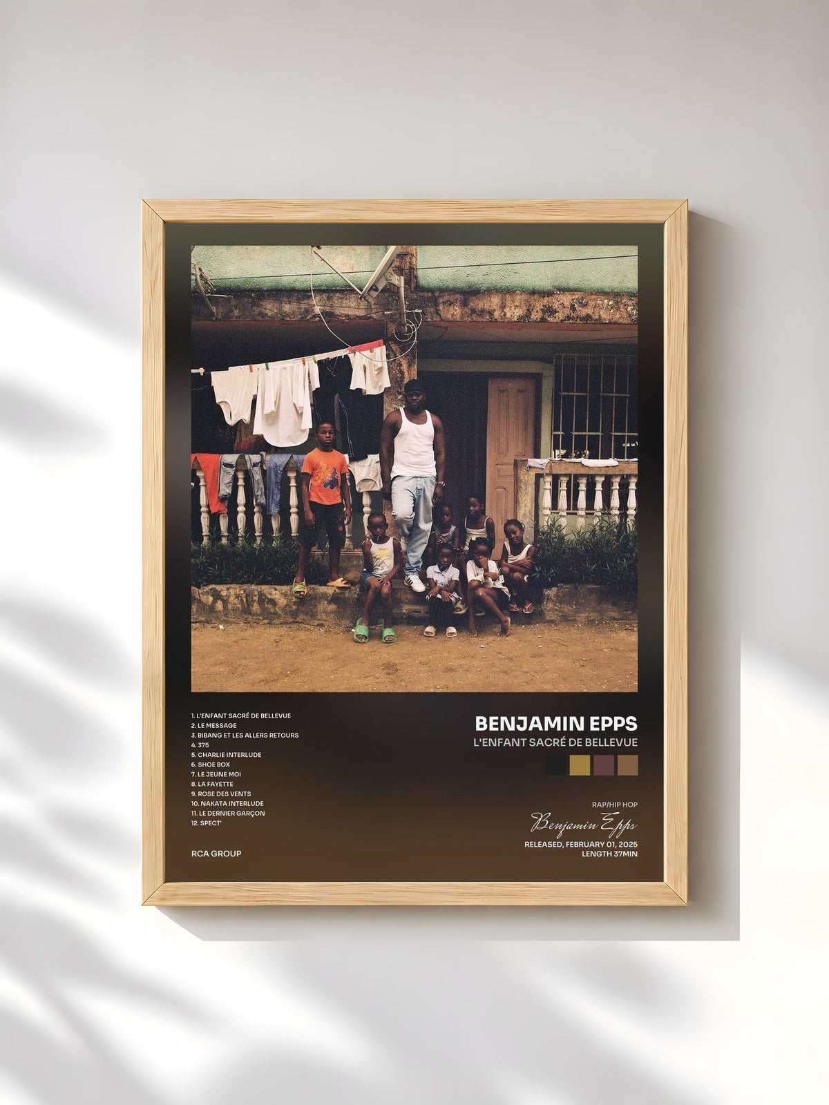 #bois Tableau de l'album L'Enfant Sacré De Bellevue de Benjamin Epps, cadre en bois brut, imprimé et encadré en France
