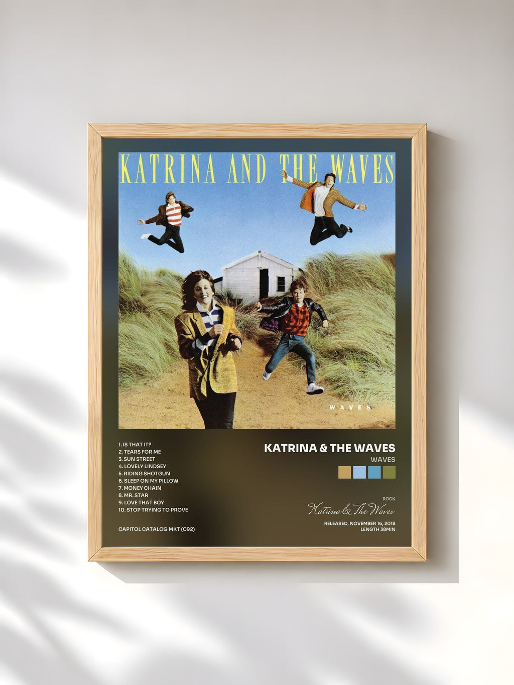 #bois Tableau de l'album Waves de Katrina & The Waves, cadre en bois brut, imprimé et encadré en France