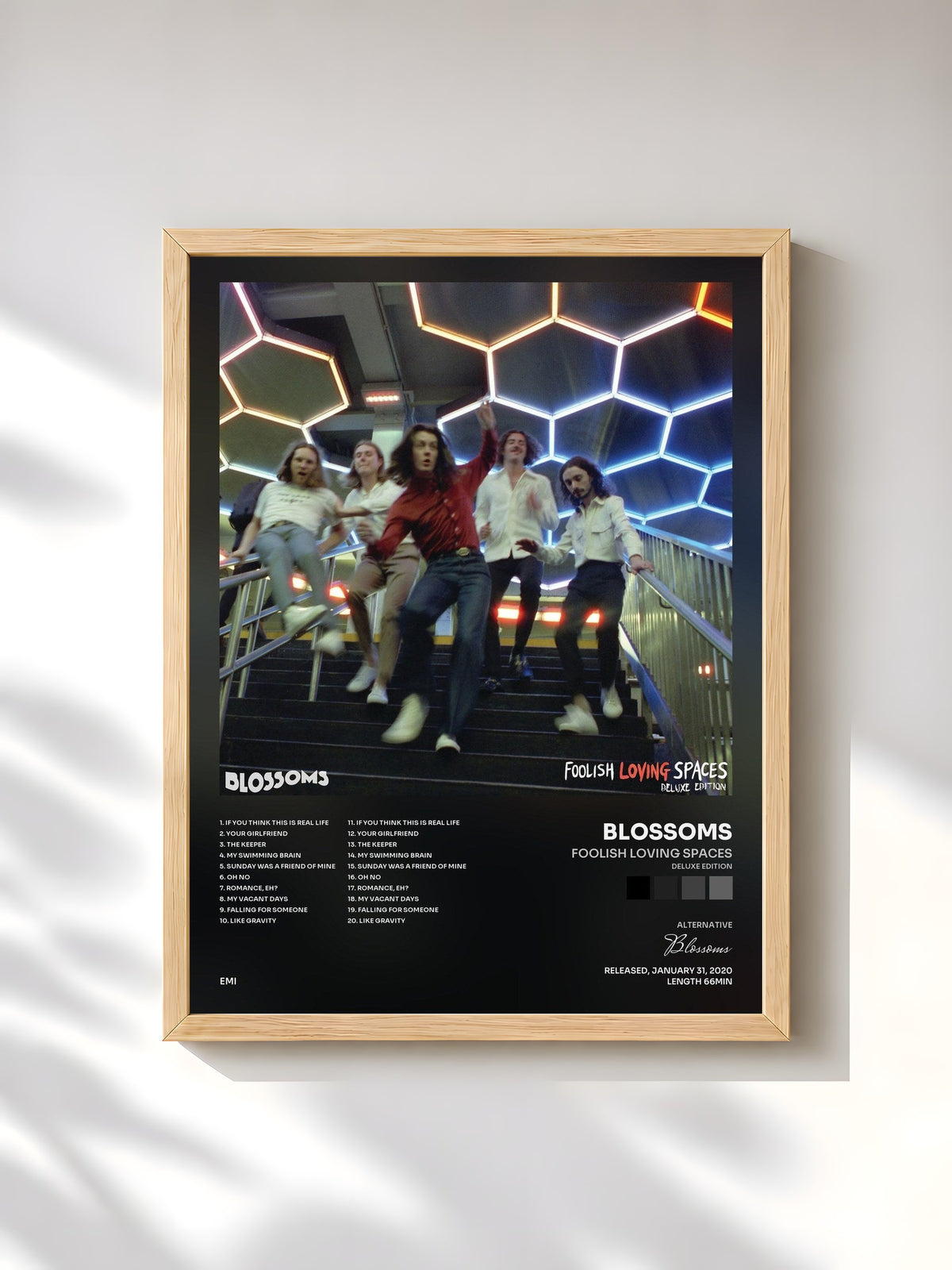 #bois Tableau de l'album Foolish Loving Spaces (Deluxe Edition) de Blossoms, cadre en bois brut, imprimé et encadré en France