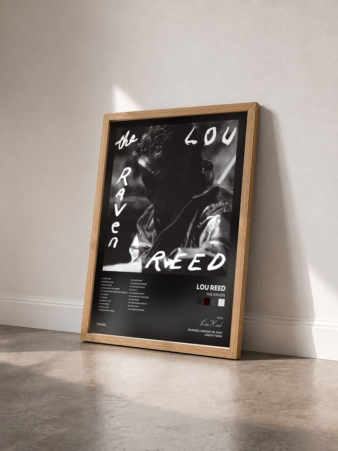 #bois Tableau de l'album The Raven de Lou Reed vu de trois quarts, cadre en bois brut