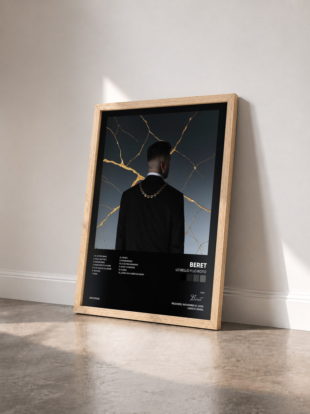 #bois Tableau de l'album Lo bello y lo roto de Beret vu de trois quarts, cadre en bois brut